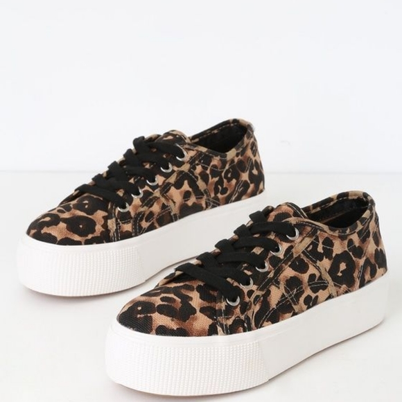Steve Madden EMMI Leopard Platform Sneakers 10 - Picture 4 of 4